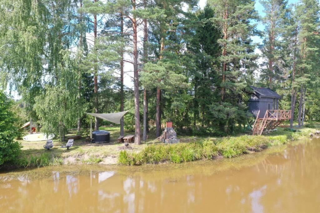 Lici  Dragon House In The Tree! Jacuzzi, Sauna ,Cinema,Heated מראה חיצוני תמונה
