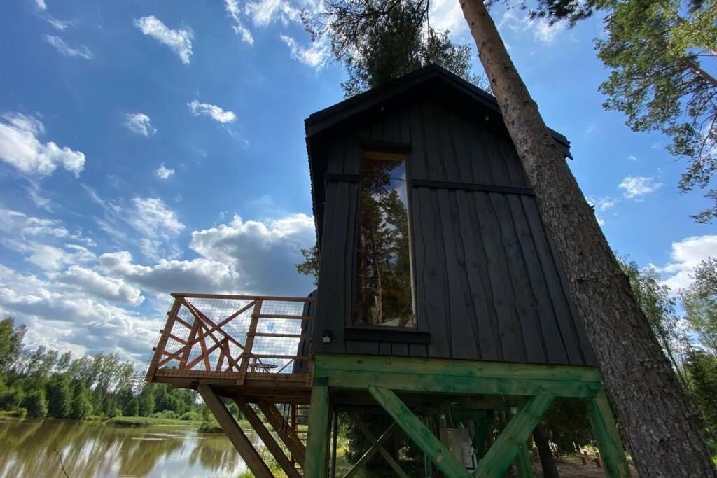 Lici  Dragon House In The Tree! Jacuzzi, Sauna ,Cinema,Heated מראה חיצוני תמונה