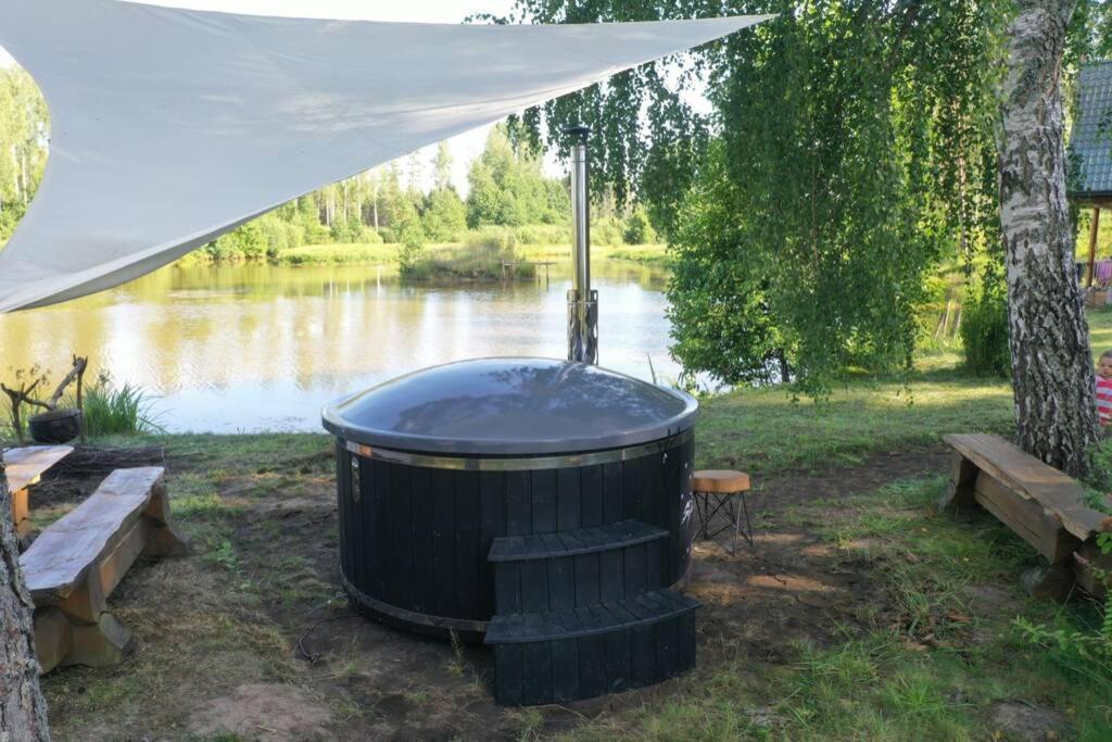 Lici  Dragon House In The Tree! Jacuzzi, Sauna ,Cinema,Heated מראה חיצוני תמונה