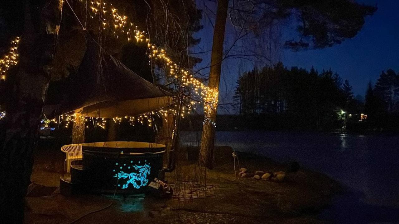Lici  Dragon House In The Tree! Jacuzzi, Sauna ,Cinema,Heated מראה חיצוני תמונה
