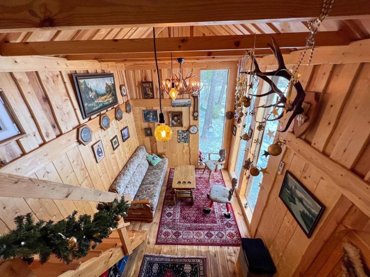 Lici  Dragon House In The Tree! Jacuzzi, Sauna ,Cinema,Heated מראה חיצוני תמונה